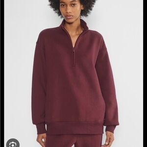NWT Aritzia Cozy Sweatfleece Boyfriend 1/2 Zip - Sumac Burgundy Maroon Medium